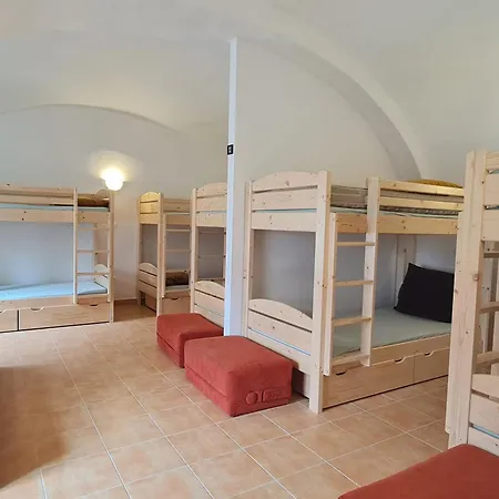 Apartman Mount Hosin - Byvala Sypka Historickeho Statku U Ceskych Budejovic *